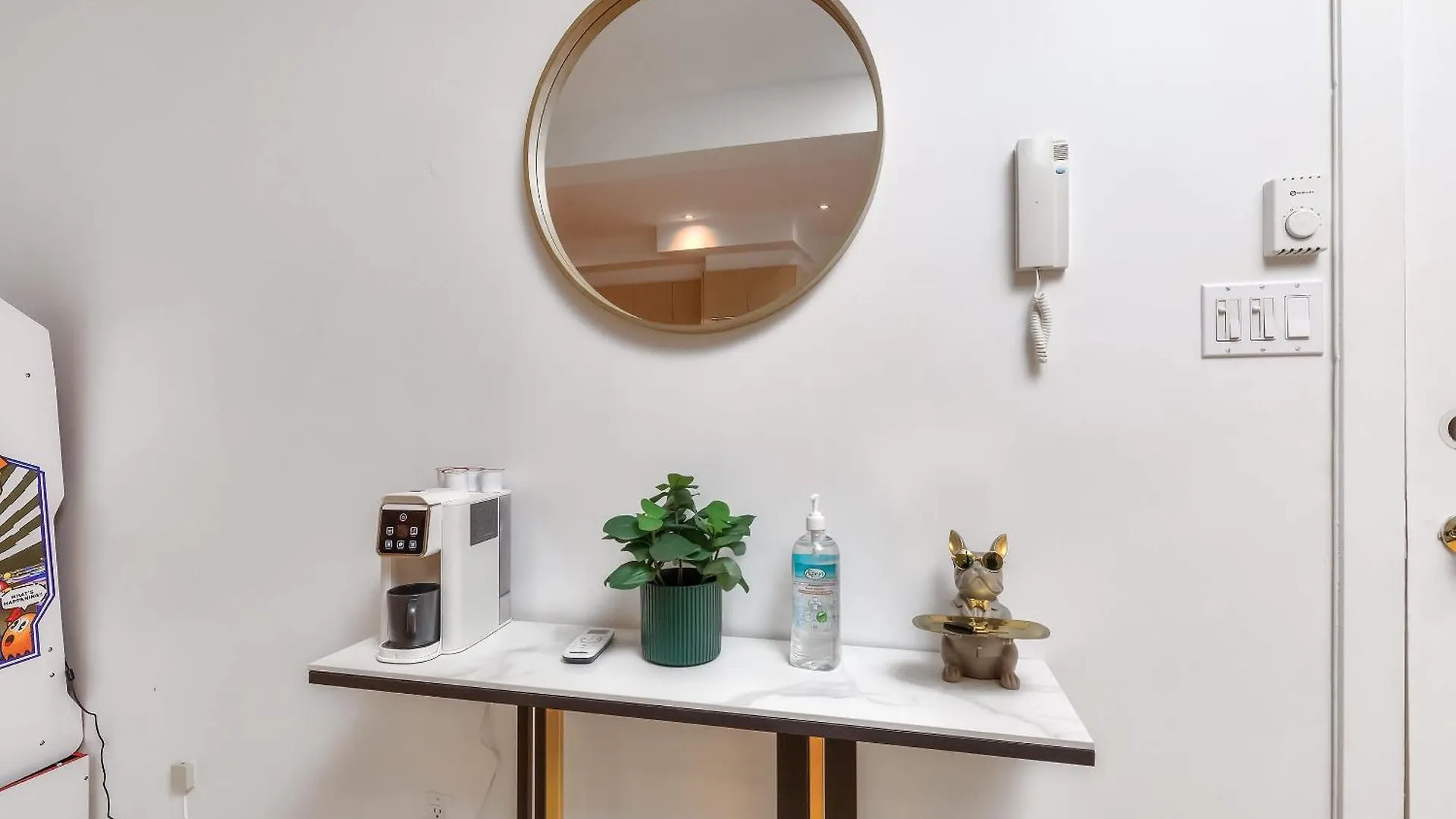 Take A Break In A Modern Loft On The Plateau Walk Score 99 Montreal
