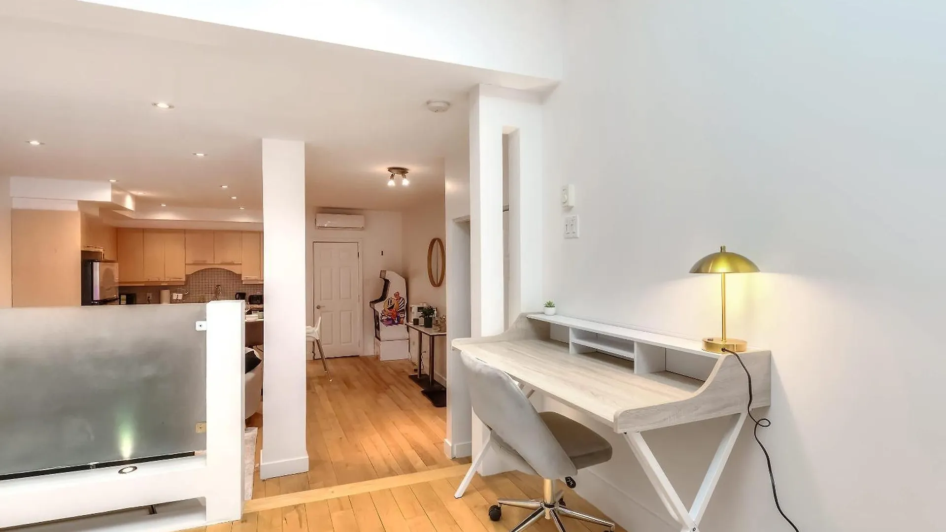 Apartment Take A Break In A Modern Loft On The Plateau Walk Score 99 Montreal